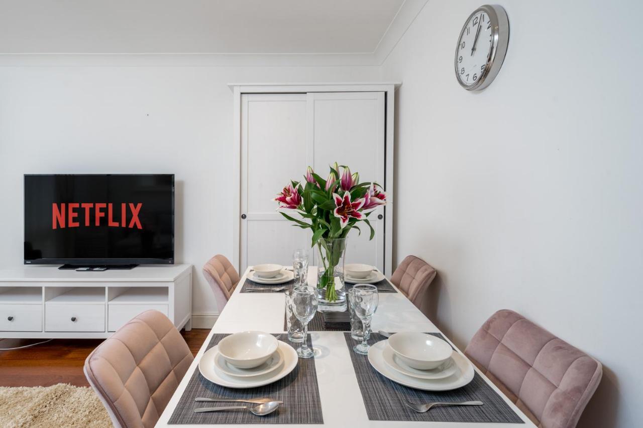 Crossharbour Canary Wharf 2 Bed Duplex Apartment Londen Buitenkant foto